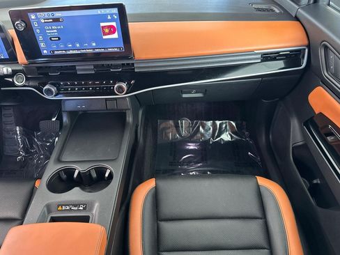 Certified 2024 Honda Prologue Elite image 33