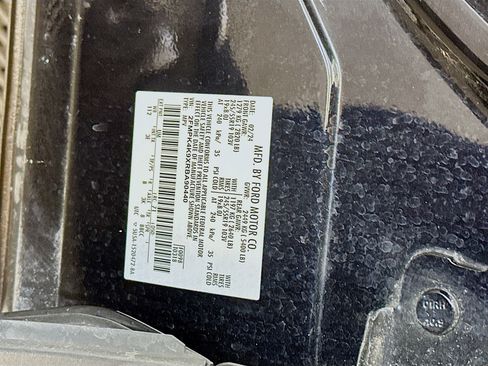 Used 2024 Ford Edge Titanium image 12