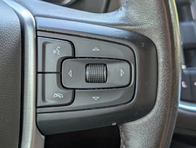 Used 2023 GMC Yukon XL SLT AWD/4WD image 26