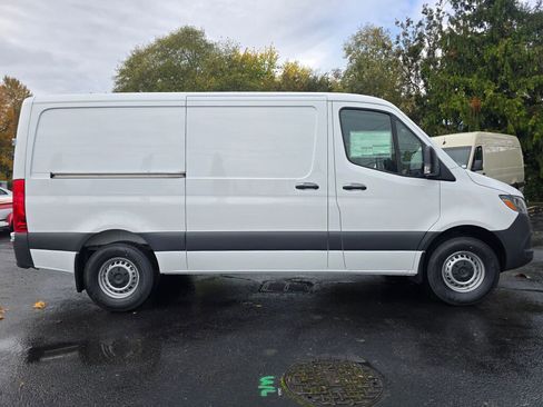 New 2026 Mercedes-Benz Sprinter 2500 image 7
