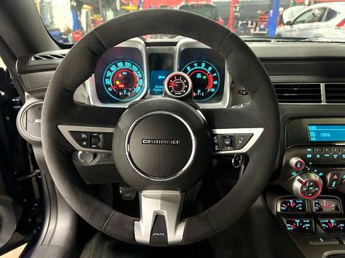 Used 2010 Chevrolet Camaro SS w/ RS Package image 16