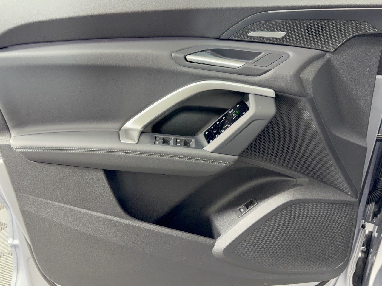 New 2026 Audi Q5 Premium Plus AWD/4WD image 14