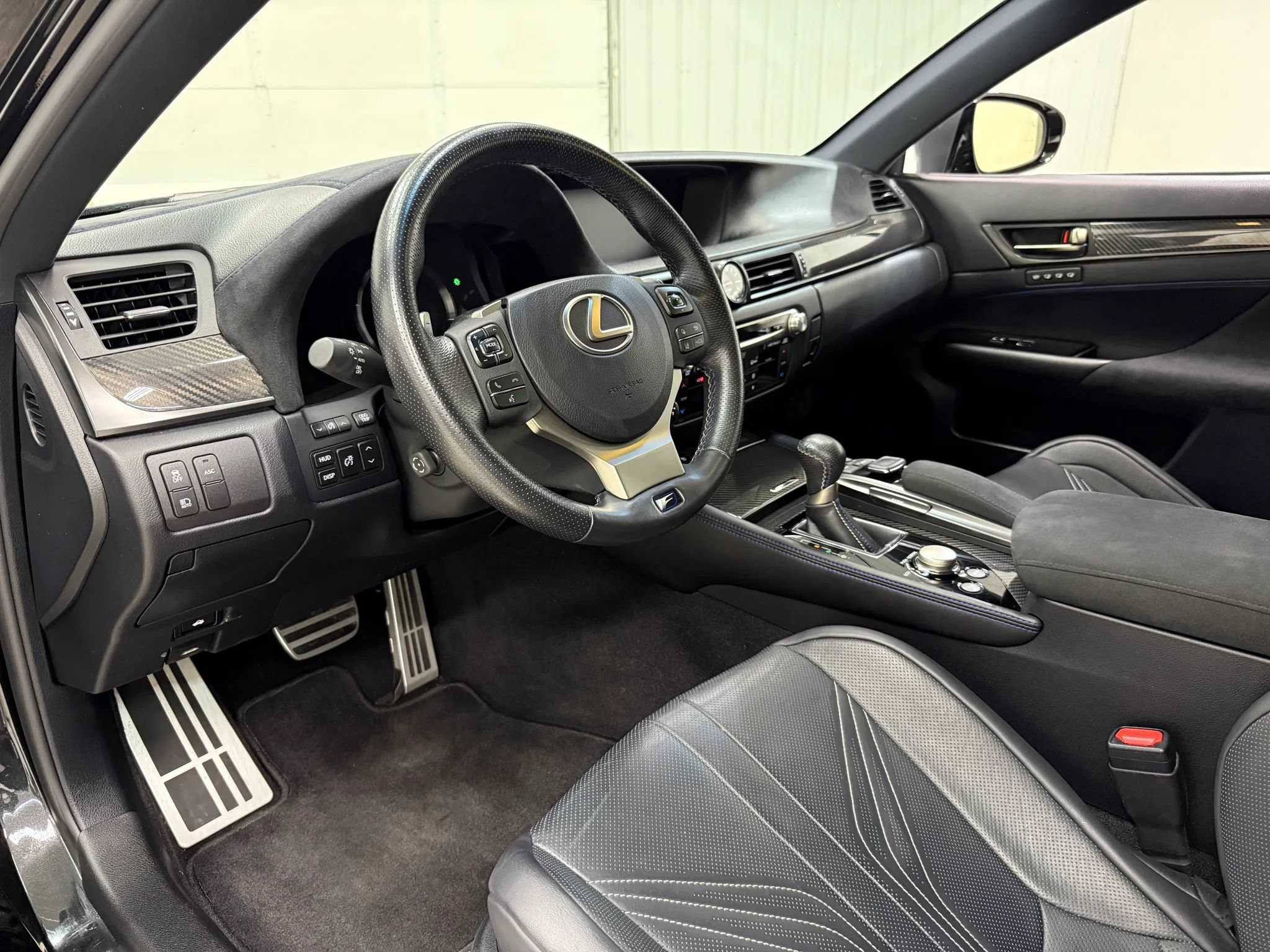 Used 2016 Lexus GS F RWD image 12