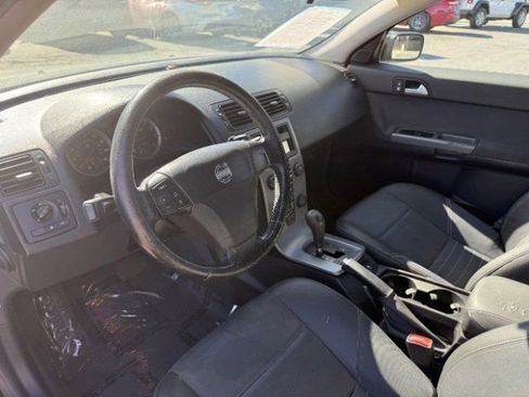 Used 2005 Volvo S40 2.4i FWD image 49