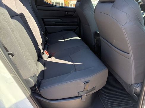 Used 2025 Toyota Tacoma SR5 image 17