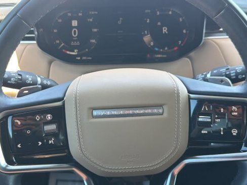 Used 2025 Land Rover Range Rover Sport SE AWD/4WD image 27