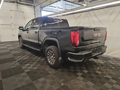 Used 2021 GMC Sierra 1500 AT4 w/ AT4 Carbonpro Edition AWD/4WD image 2