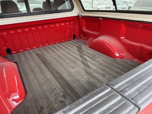 Used 2014 Ford F150 XLT w/ Equipment Group 302A Luxury image 38