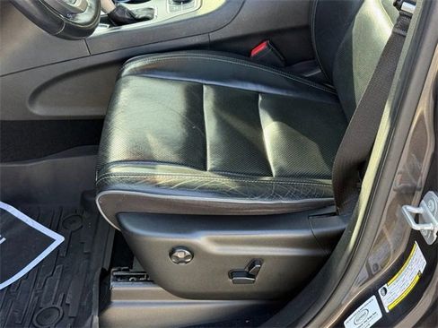 Used 2020 Jeep Grand Cherokee Overland image 19