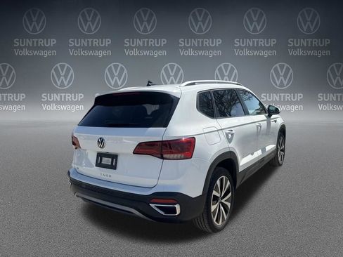 Used 2023 Volkswagen Taos SE image 6