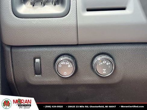 Used 2022 Chevrolet Colorado W/T w/ WT Convenience Package AWD/4WD image 25
