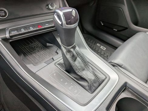 Certified 2023 Audi Q3 2.0T Premium Plus w/ Premium Plus Package image 16