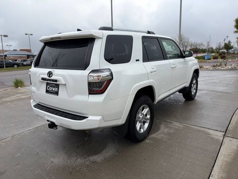 Used 2024 Toyota 4Runner SR5 Premium w/ SR5 Premium Package AWD/4WD image 6