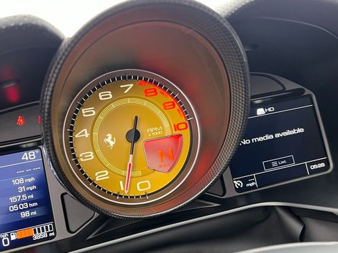 Used 2022 Ferrari Portofino M RWD image 25