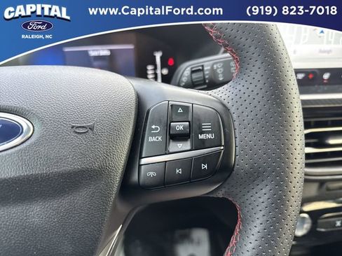 Certified 2023 Ford Escape ST-Line w/ Tech Pack #1 image 22