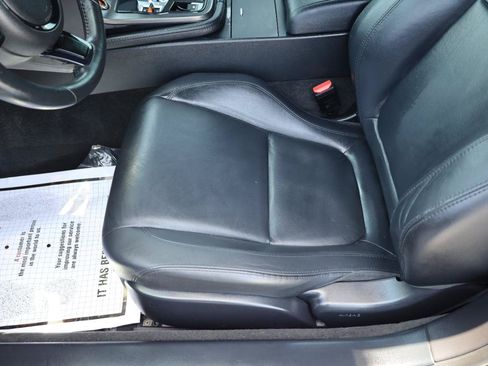Used 2015 Jaguar F-TYPE S RWD image 10