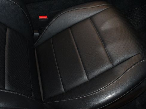 Used 2020 Mercedes-Benz GLE 350 4MATIC image 12