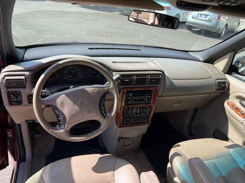 Used 2001 Oldsmobile Silhouette GLS w/ Towing Pkg FWD image 32
