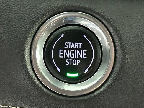 Used 2021 Cadillac Escalade Sport w/ Driver Assist Tech Package AWD/4WD image 29