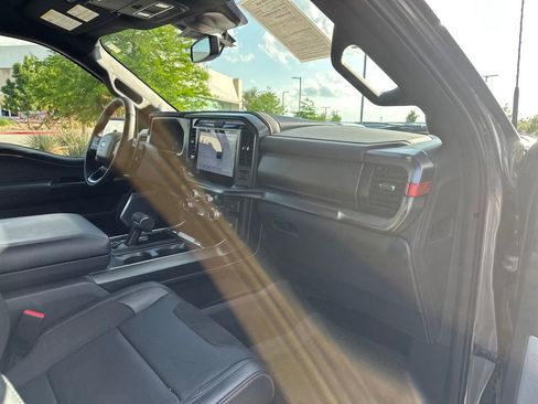 Used 2025 Ford F150 Raptor image 39