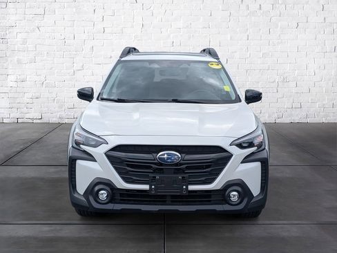 Used 2025 Subaru Outback Onyx Edition AWD/4WD image 3