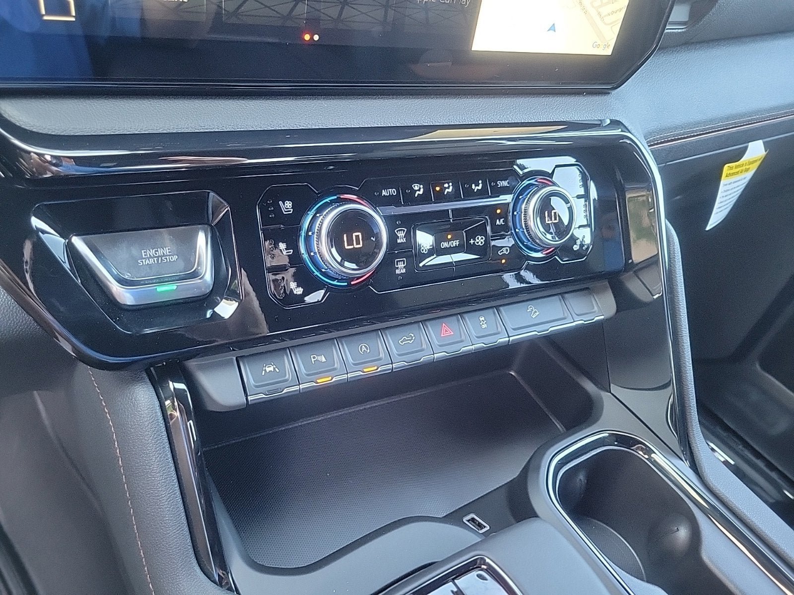 New 2026 GMC Sierra 1500 AT4 w/ AT4 Premium Package AWD/4WD image 17
