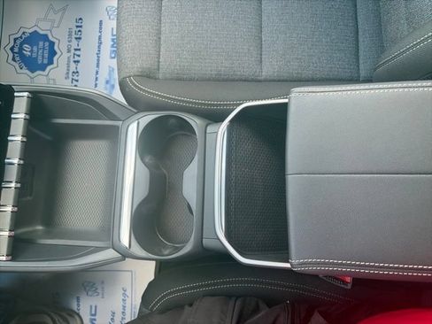 New 2027 GMC Terrain Elevation w/ LPO, Floor Liner Package FWD image 24