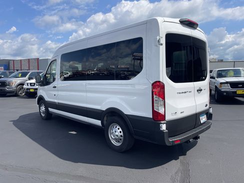 Used 2025 Ford Transit 350 XLT image 3