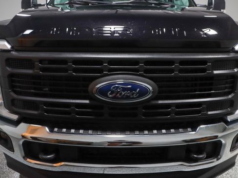 Used 2023 Ford F350 XL w/ XL Chrome Package image 5