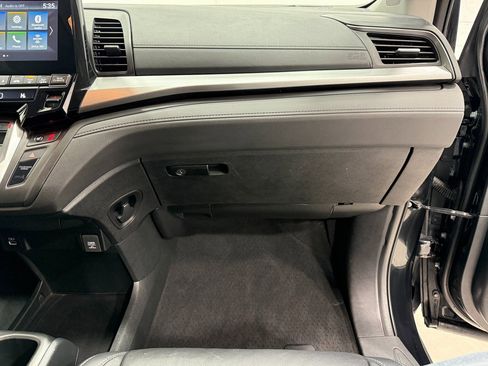 Used 2023 Honda Odyssey EX-L image 26
