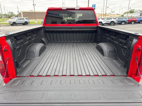Used 2023 Chevrolet Silverado 2500 Custom w/ Custom Value Package AWD/4WD image 5