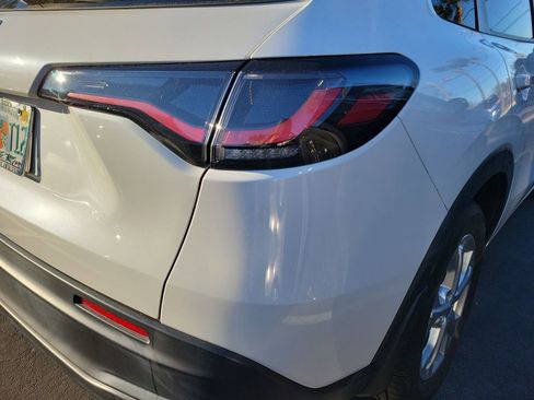 Used 2023 Honda HR-V LX image 12