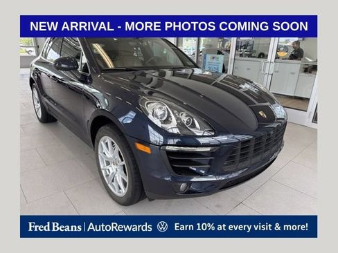 Used 2018 Porsche Macan S AWD/4WD image 1