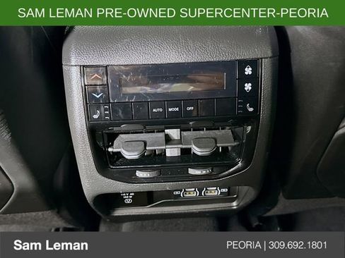 Used 2023 Jeep Grand Cherokee L Limited w/ Black Appearance Package AWD/4WD image 26