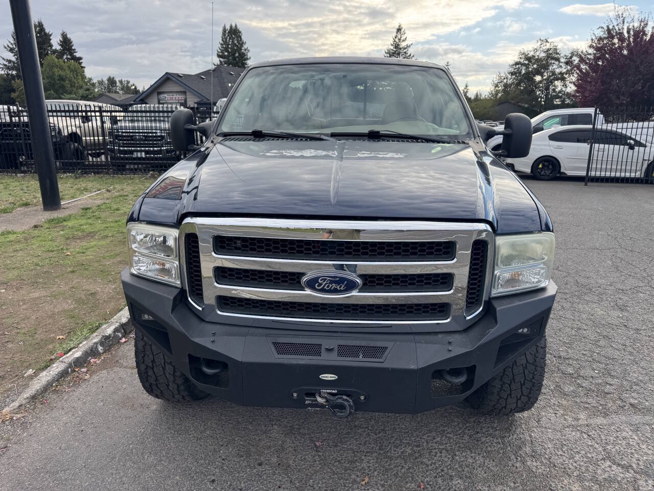 Used 2005 Ford F350 Lariat AWD/4WD image 6