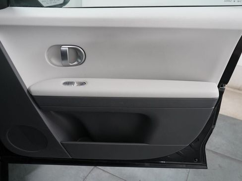 Used 2024 Hyundai Ioniq 5 SEL AWD/4WD image 23
