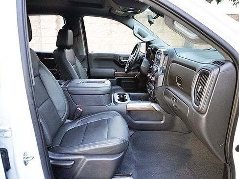 Used 2019 Chevrolet Silverado 1500 LT Trail Boss image 11