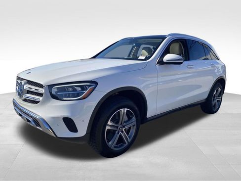 Used 2021 Mercedes-Benz GLC 300 4MATIC image 5