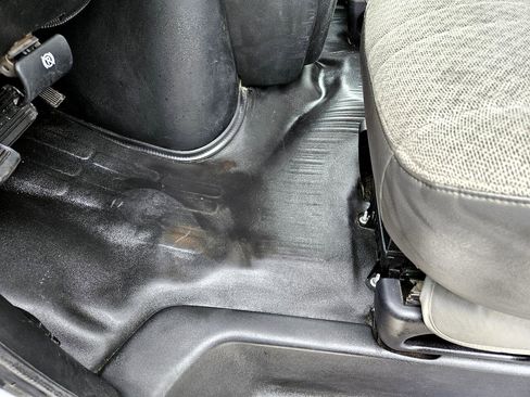 Used 2021 Chevrolet Express 3500 w/ Power Convenience Package image 14