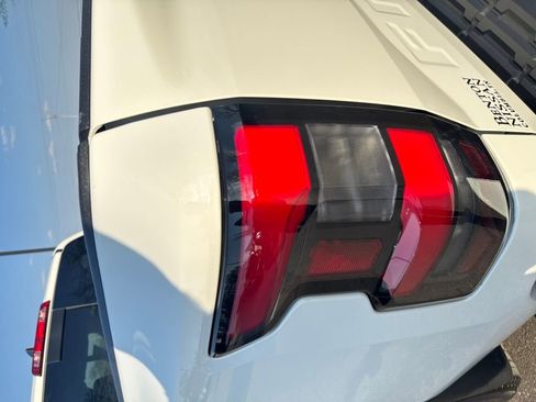 Certified 2024 Nissan Frontier SV w/ SV Convenience Package image 39