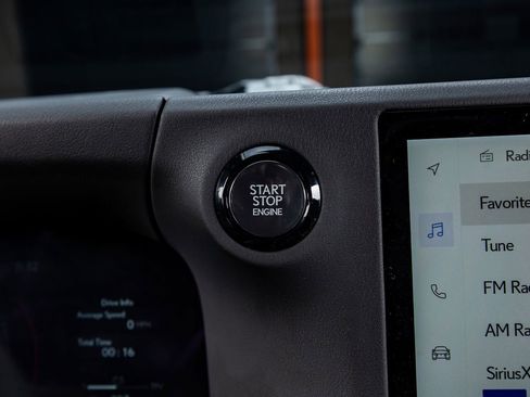 Used 2024 Lexus GX 550 550 Luxury+ w/ Accessory Package (Z1) image 23