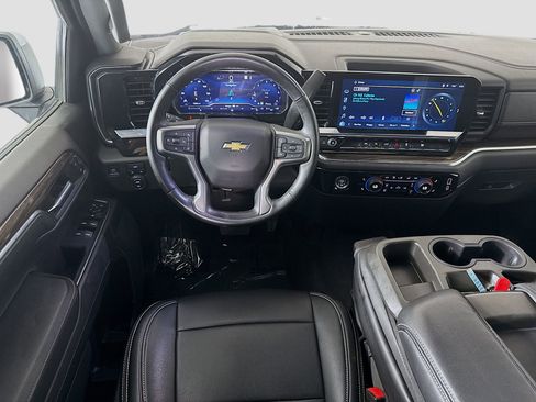 Used 2023 Chevrolet Silverado 1500 LT image 17