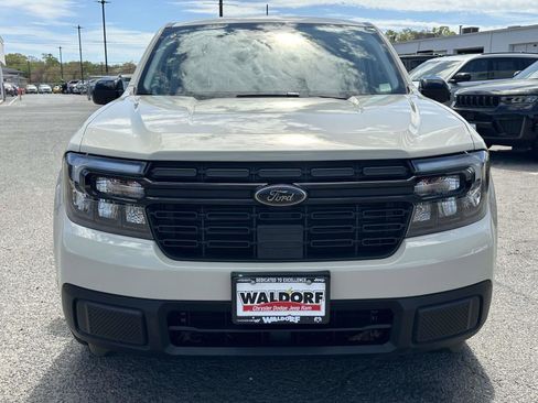 Used 2024 Ford Maverick Lariat w/ Black Appearance Package image 2