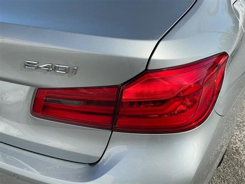 Used 2017 BMW 540i xDrive 540i xDrive image 16