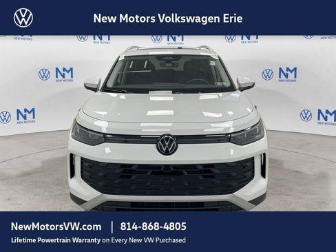 New 2026 Volkswagen Tiguan SE AWD/4WD image 6
