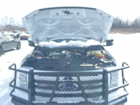 Used 2022 Ford F250 Lariat w/ Tremor Off-Road Package image 33