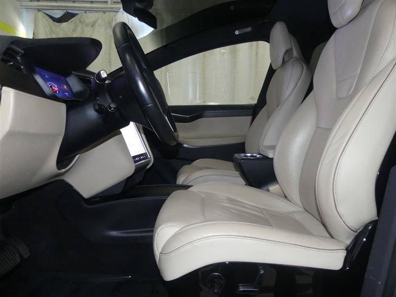 Used 2016 Tesla Model X 90D AWD/4WD image 20
