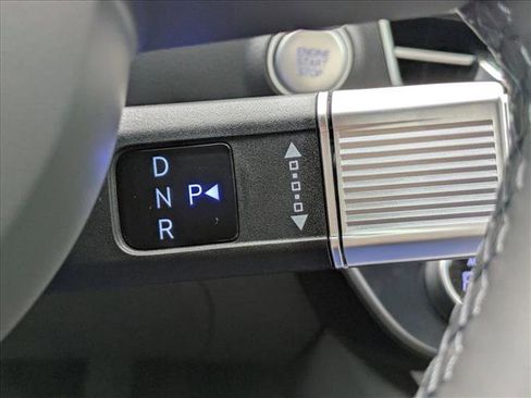 New 2025 Hyundai Sonata Limited image 17