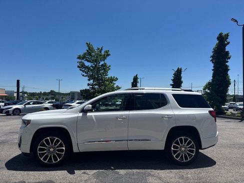 Used 2023 GMC Acadia Denali AWD/4WD image 15