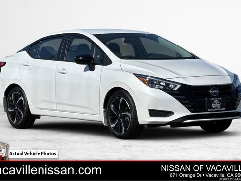 Used 2025 Nissan Versa SR w/ Trunk Package FWD image 1